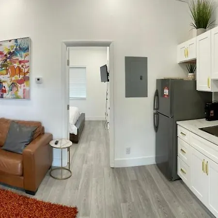 Modern Riverview Apartments Fort Lauderdale Exterior photo